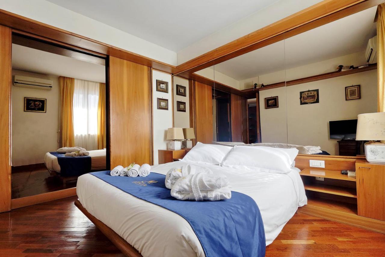 Frattina Family Romantic Superior Suite Εξωτερικό φωτογραφία