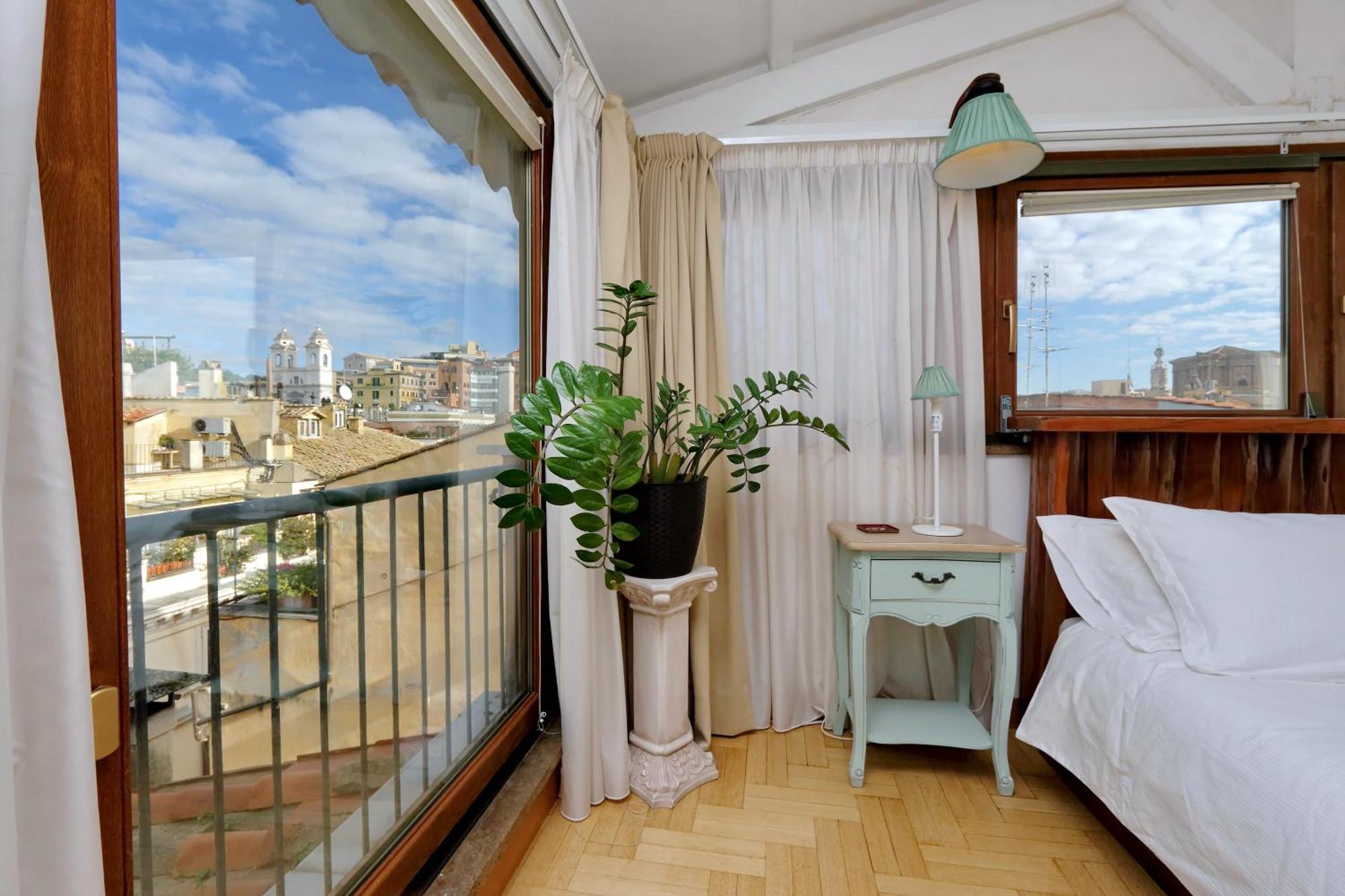 Frattina Family Romantic Superior Suite Εξωτερικό φωτογραφία