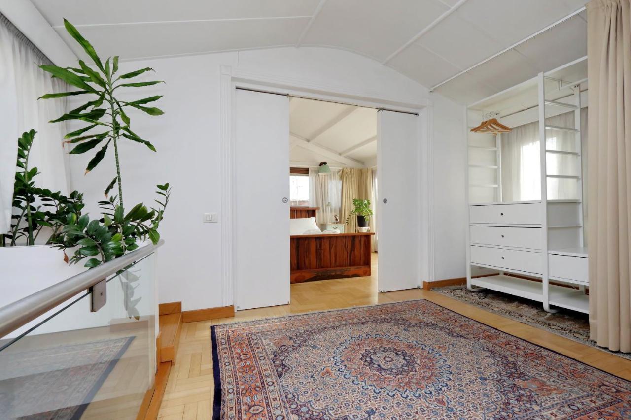 Frattina Family Romantic Superior Suite Εξωτερικό φωτογραφία