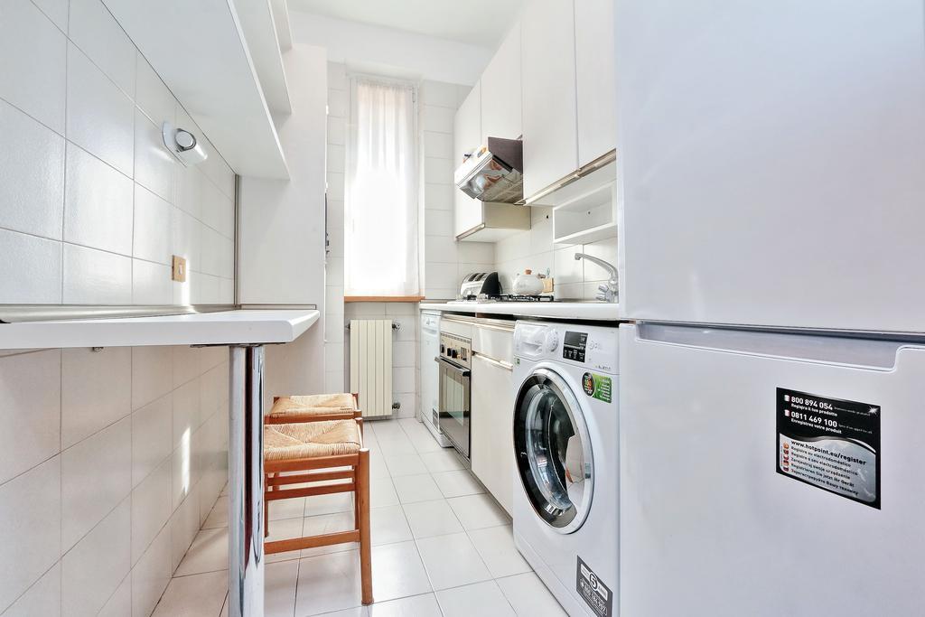 Frattina Family Romantic Superior Suite Εξωτερικό φωτογραφία